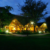 PROTEA HOTEL SAFARI LODGE