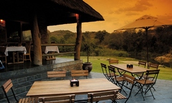 HIPPO HOLLOW COUNTRY ESTATE HIPPO HOLLOW COUNTRY ESTATE