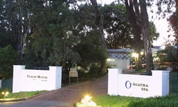 COACH HOUSE HOTEL & SPA COACH HOUSE HOTEL & SPA