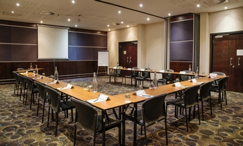 PREMIER HOTEL O.R. TAMBO PREMIER HOTEL O.R. TAMBO
