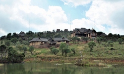 SHAKAMA PRIVATE GAME LODGE & SPA