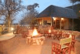 SAFARILANDS GAME RESERVE & LODGES SAFARILANDS GAME RESERVE & LODGES
