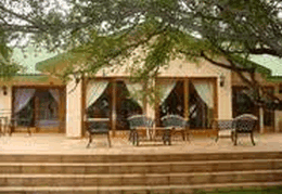 BOITAPOLOSO GAME FARM & LODGE