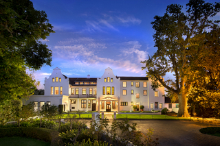 THE CELLARS-HOHENORT HOTEL