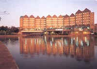 THE CENTURION HOTEL THE CENTURION HOTEL