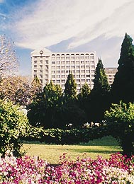 MEIKLES HOTEL MEIKLES HOTEL